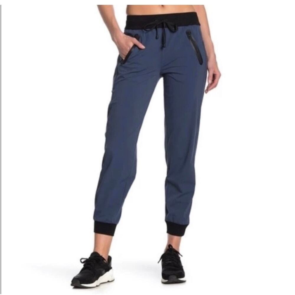 Blanc Noir Original Getaway‎ Jogger Women’s XS Blue Travel Lounge Workout Gym